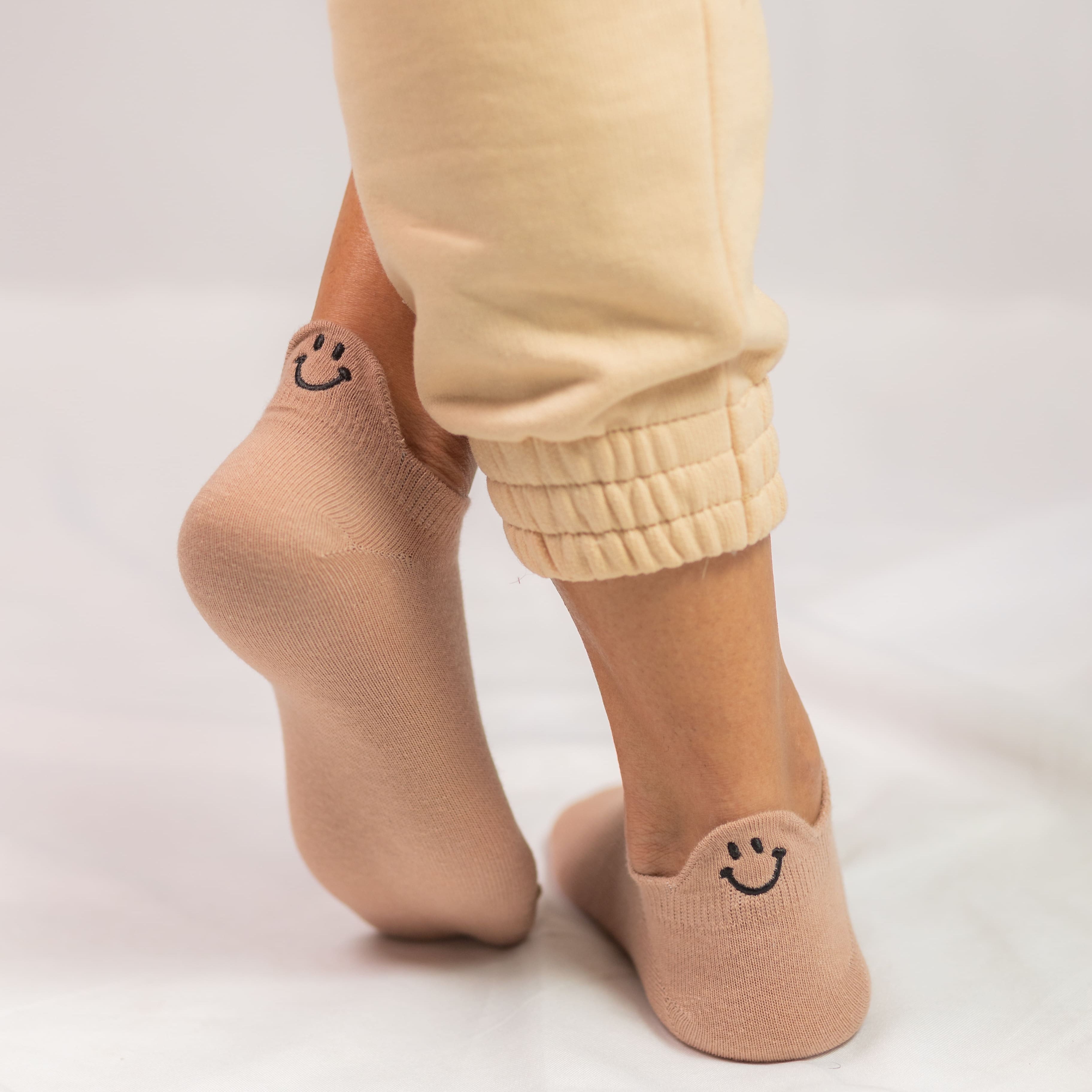 Meias Sorrisos Coloridas Bordadas - 10 pares [FRETE GRÁTIS]