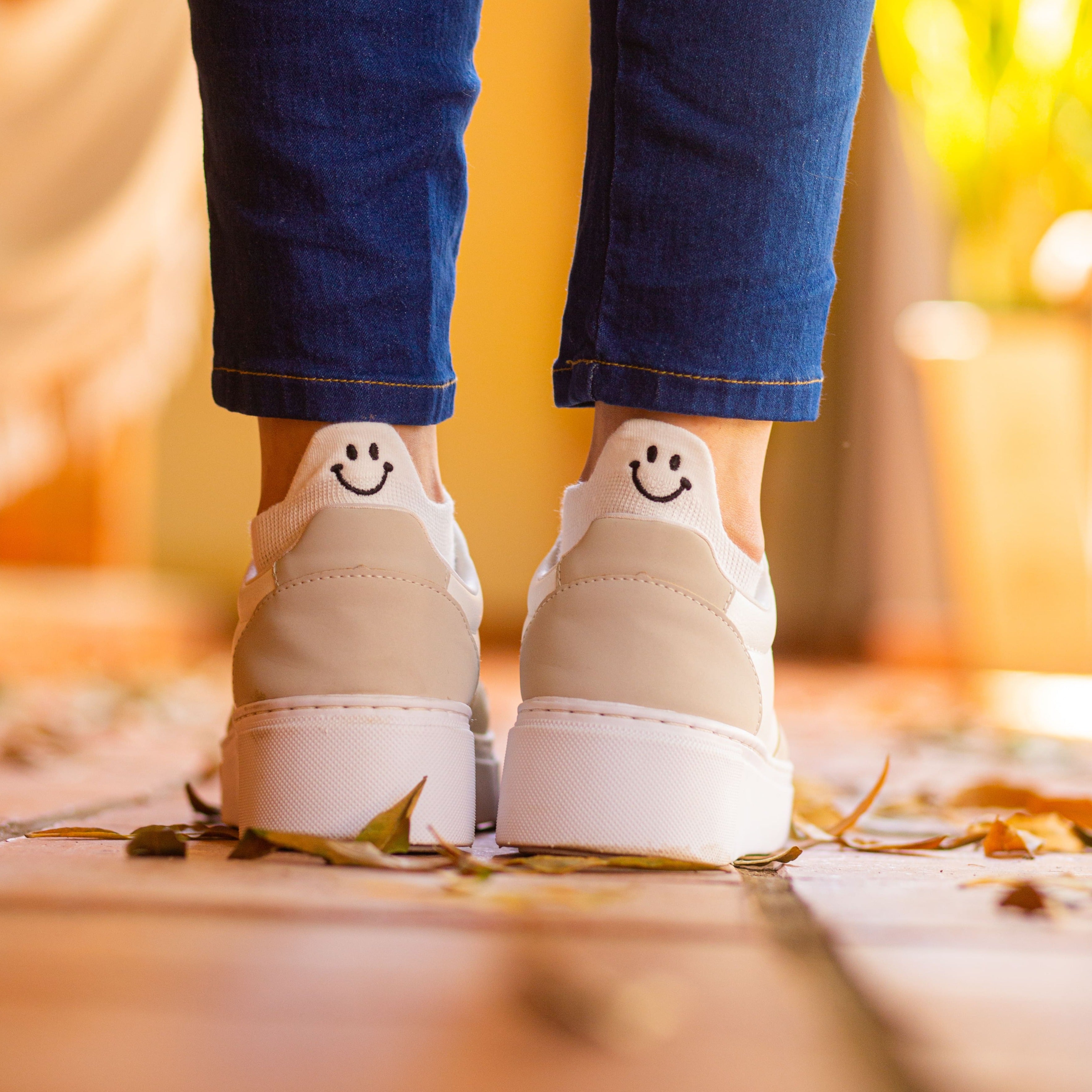 Meias Sorrisos Cores Únicas Bordadas - 10 pares [FRETE GRÁTIS]